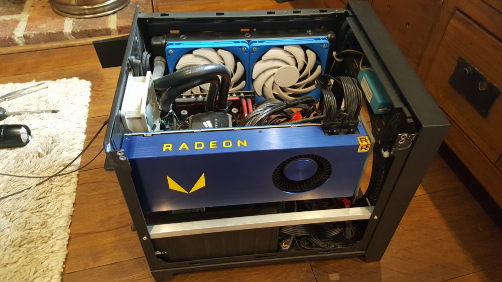 AMD Radeon Vega Frontier 3 1