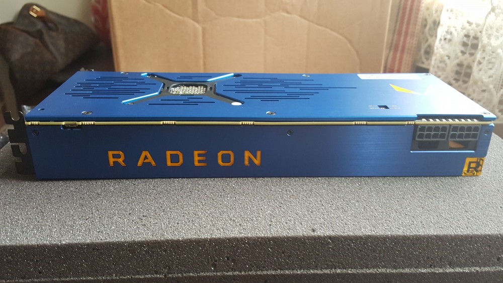 AMD Radeon Vega Frontier 6