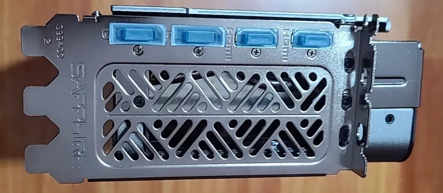 Radeon RX 7900 Golden Rabbit Edition 4