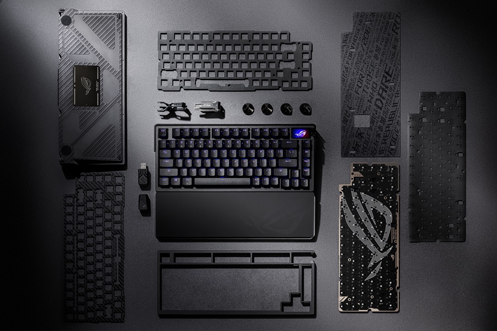 ROG Azoth Extreme 2