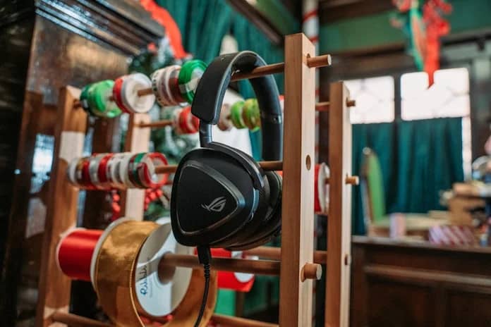 delta headset