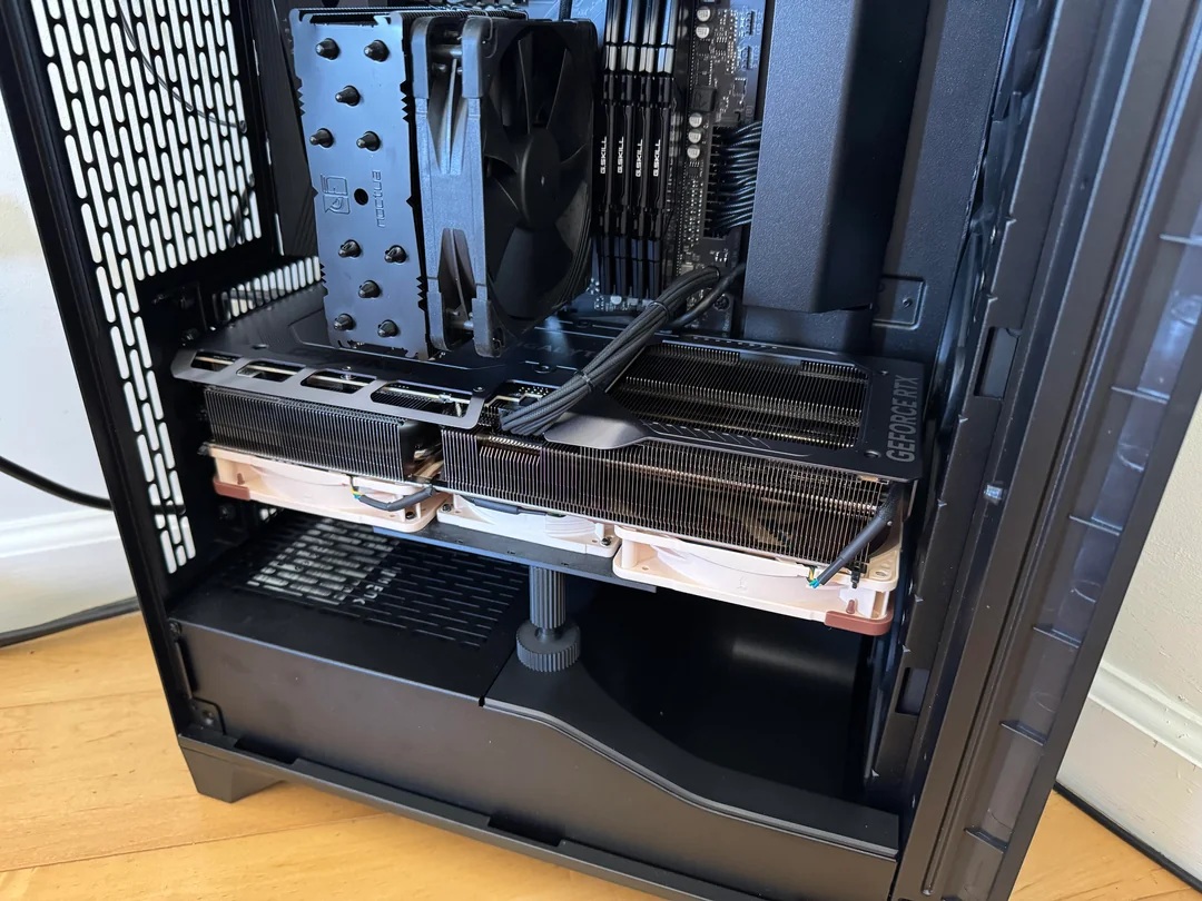 deshrouded 5080 gigabyte gaming v0 d2b48s4se3af1