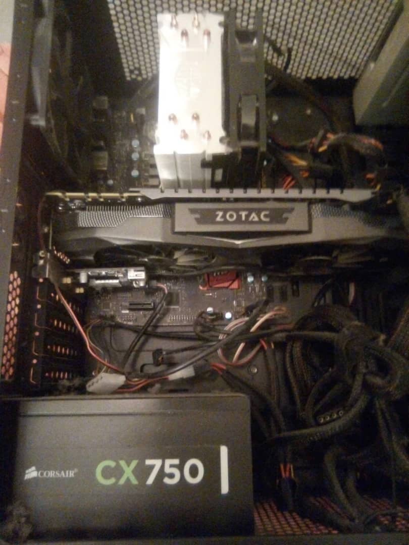 found a gaming pc from 2017ish while i was taking the trash v0 vwm9m2drhhnf1