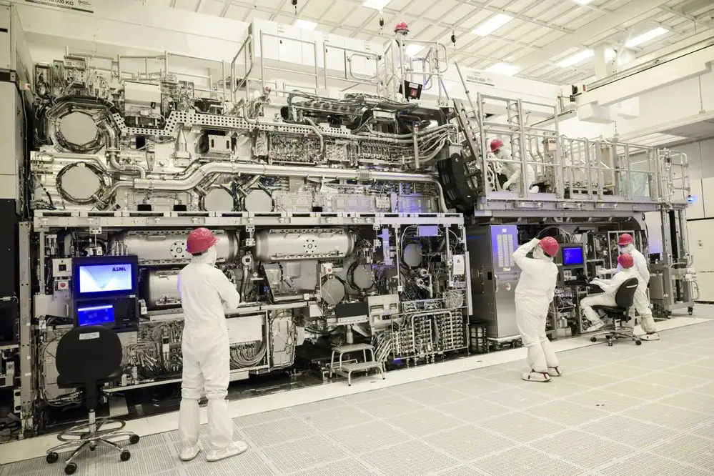 Intel High NA EUV 3 gamegpu