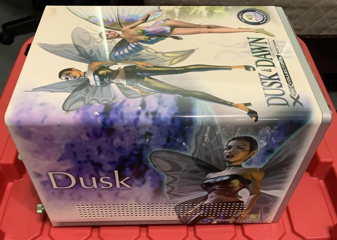 some pictures of my nvidia dawn and dusk demo machine brass v0 swowo764ki5g1