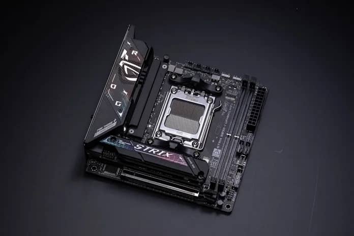 ROG Strix B850 I