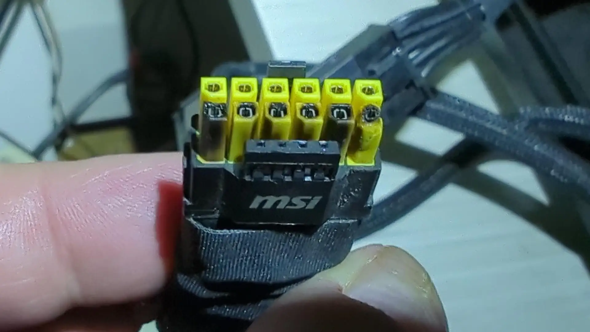 Пользователь MSI назвал расплавленный 12VHPWR «инновацией»