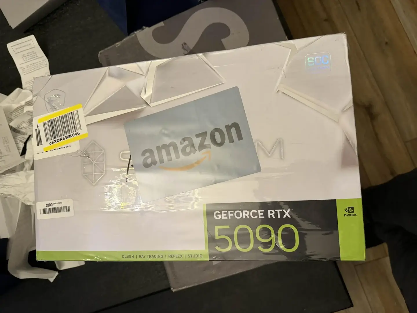 Покупатель получил коробку с камнями вместо MSI RTX 5090