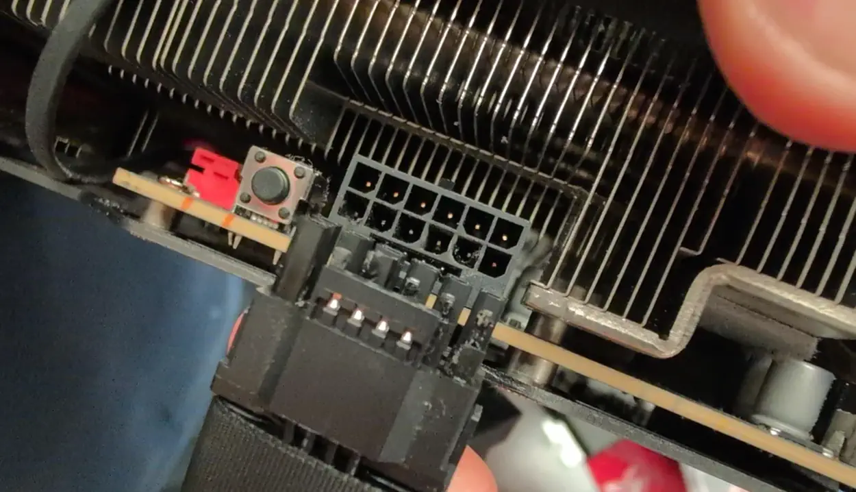 12VHPWR сгорел на Zotac RTX 4090 и пользователю отказали в гарантии