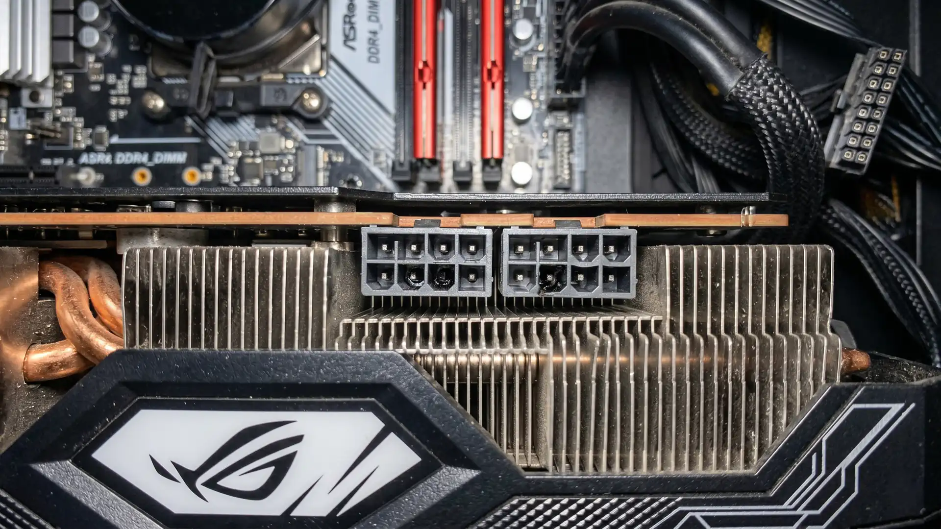 Оплавленные 8-pin коннекторы едва не убили Radeon RX 6800