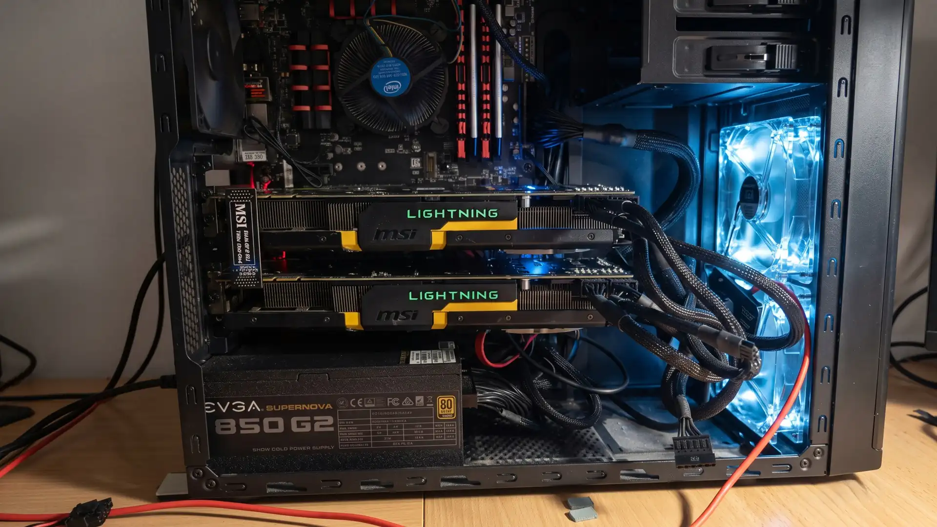 Энтузиаст собрал ретро ПК с двумя GTX 780 Lightning в SLI и Pentium G3258
