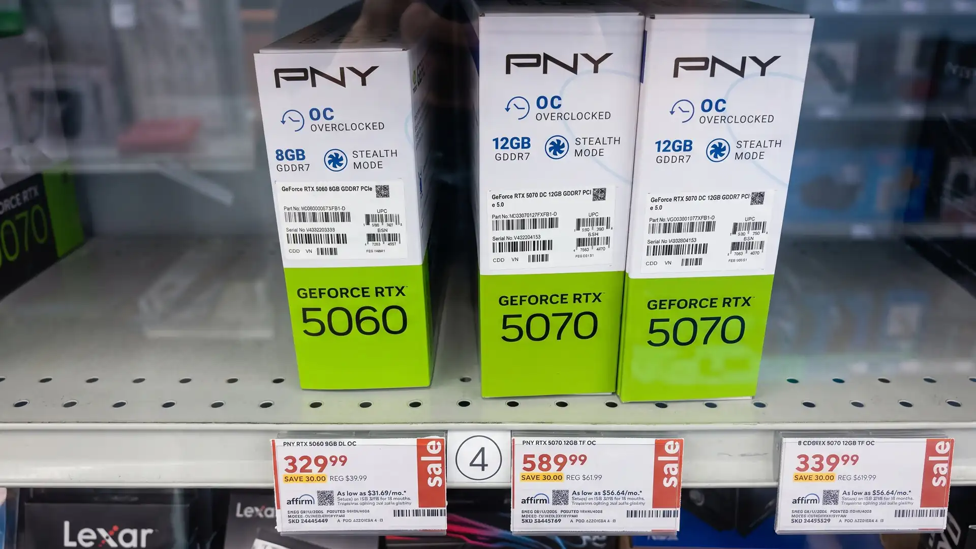 В розничной сети Staples продают видеокарты PNY RTX 5060 за $329.99 и RTX 5070 за $589.99