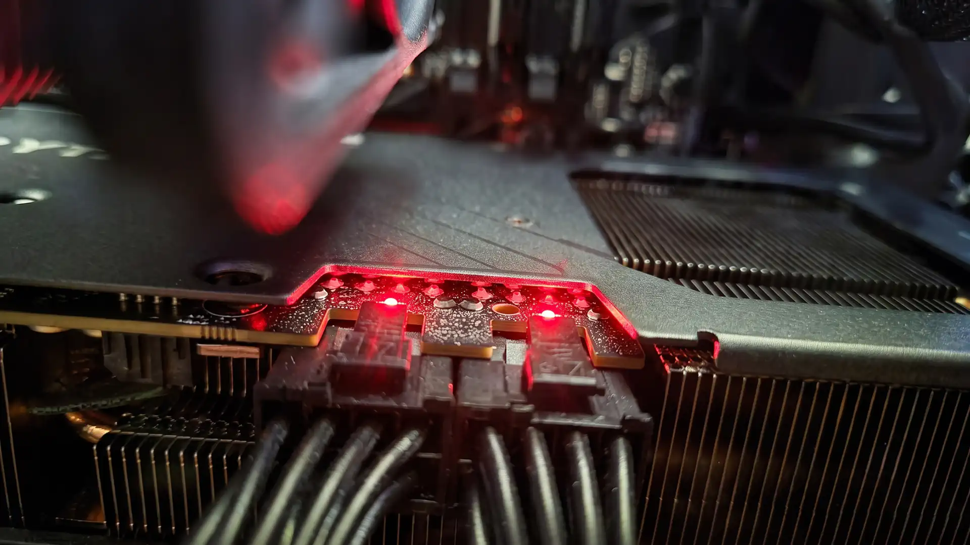 GIGABYTE Radeon RX 7600 XT не могут отремонтировать по гарантии уже два года