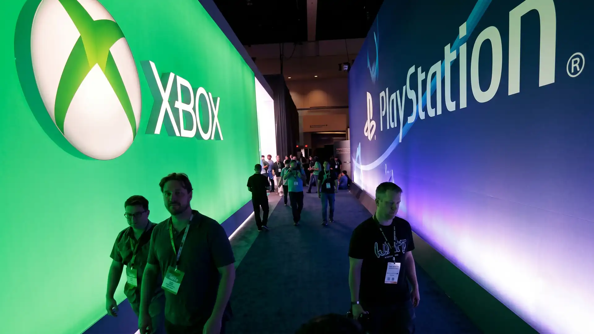 Инсайдер раскрыл причину массовых увольнений в Sony и Microsoft