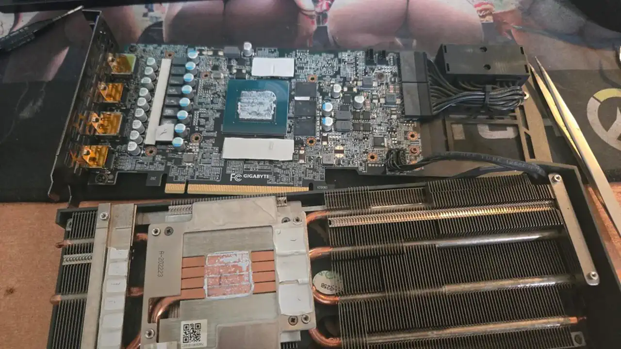 RTX 3070 Eagle OC V2 охладилась почти на 25° после замены термоинтерфейсов