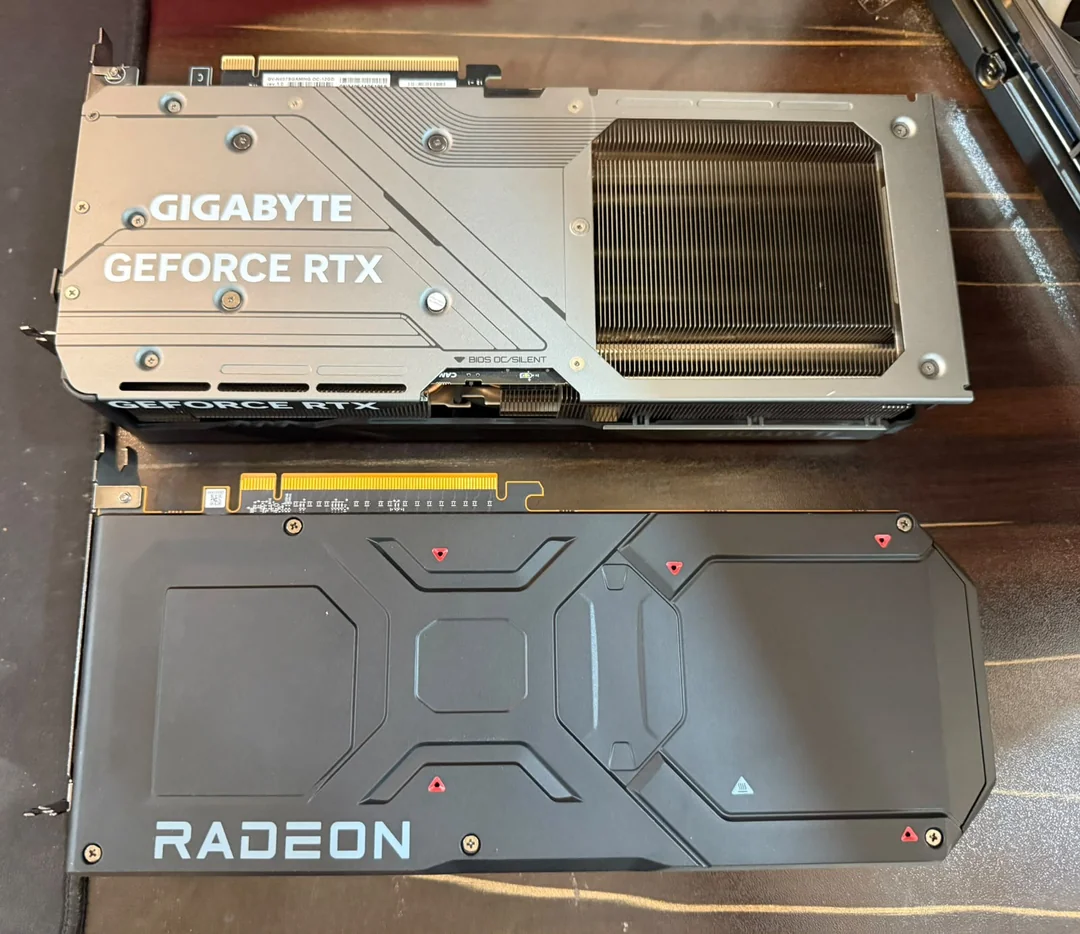 upgraded from a 4070 super to the 7900 xtx v0 bcd8mqovkwqh1