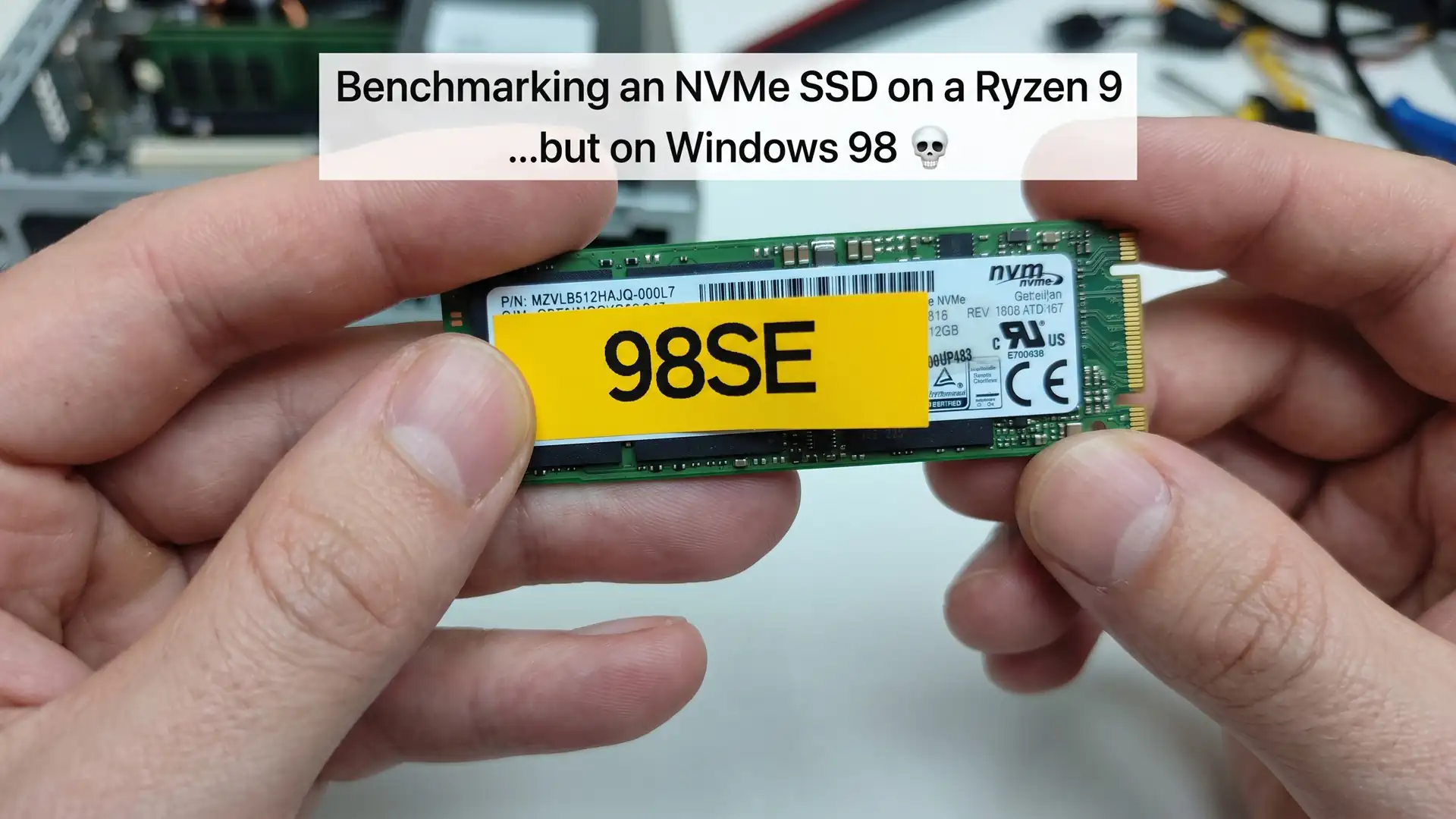 Windows 98 смогла раскрыть NVMe SSD на Ryzen 9 со скоростью до 1275 МБ/с