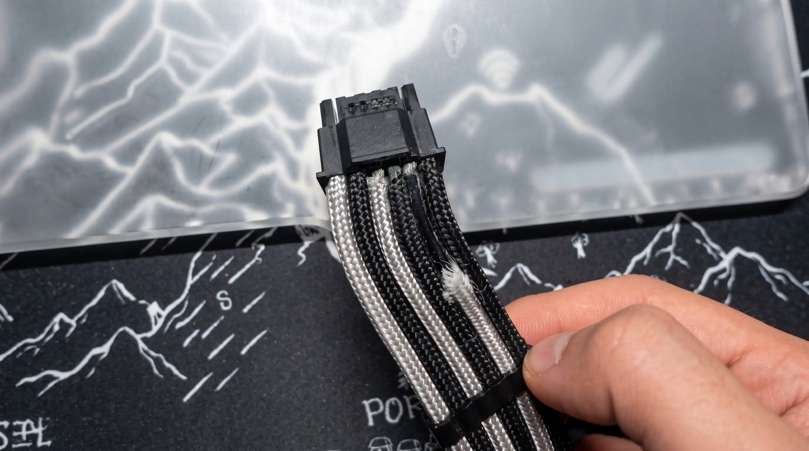 Кабель 12V-2x6 от CableMod деградировал менее чем за год и оставил один контакт RTX 5090 без питания