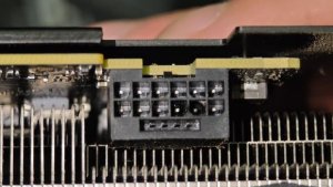 RTX 3060 Ti Megalodon пострадала от плавления 12VHPWR — впервые на карте среднего уровня