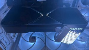 Redditor купил GeForce RTX 5090 за $1900