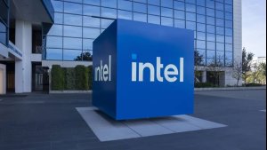 Intel получает $11,1 млрд от правительства США