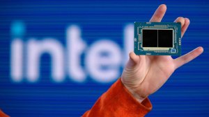 Intel лишается архитектора Xeon: Ронок Сингхал покидает компанию после 28 лет работы