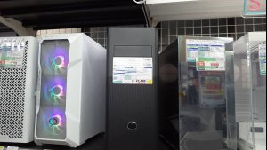 Cooler Master вернула классику: корпус CM695 поддерживает оптический привод