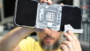 $10 000 видеокарта RTX Pro 6000 сломалась при транспортировке