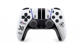 Sony анонсировала лимитированный DualSense в стиле Gran Turismo за $84,99