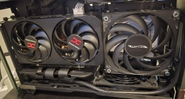 Игрок собрал собственную с Ryzen 5 5600X3D и Radeon RX 9060 XT за $1300