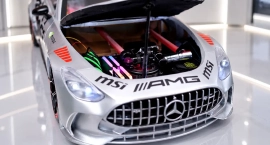Энтузиаст собрал игровой ПК в корпусе Mercedes-AMG GT 63 с Ryzen 9 7950X и RTX 5070 Ti