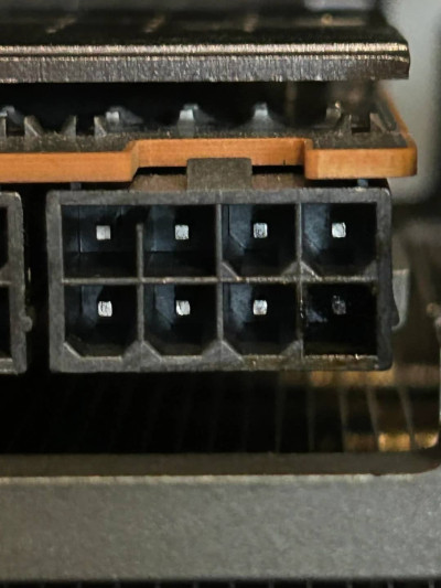 7900xtx nitro cable melted v0 foqm4j7cd9xe1