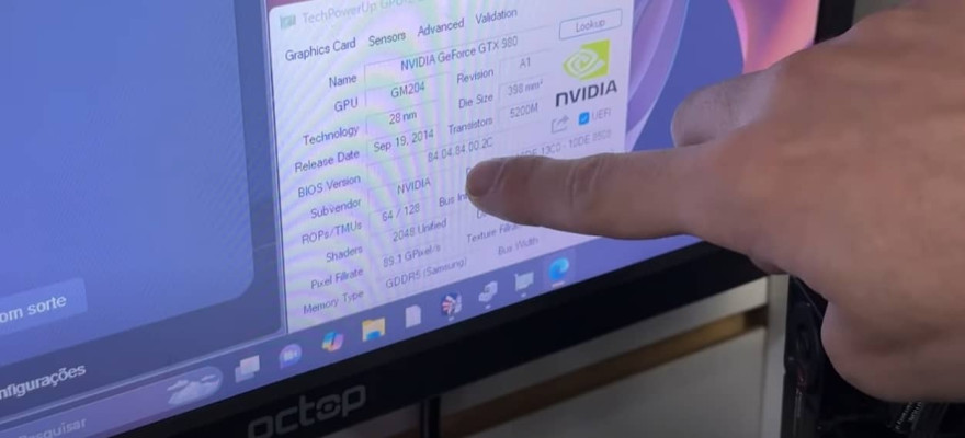 980 1