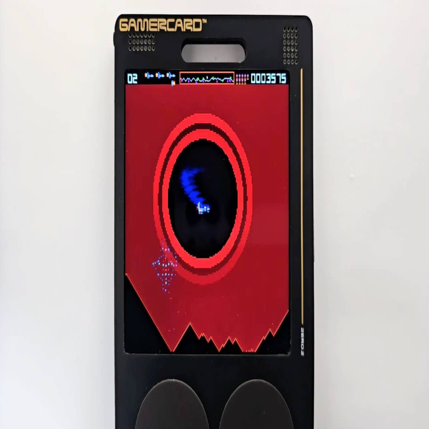 ギフトカードサイズのレトロゲーム機：Raspberry PiベースのGamerCardが発表 | ハードウェア | ニュース