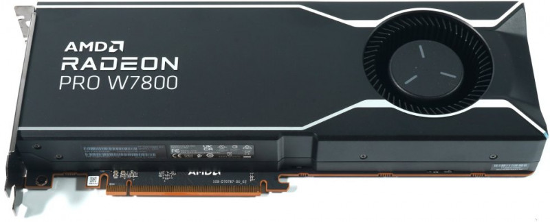 7800