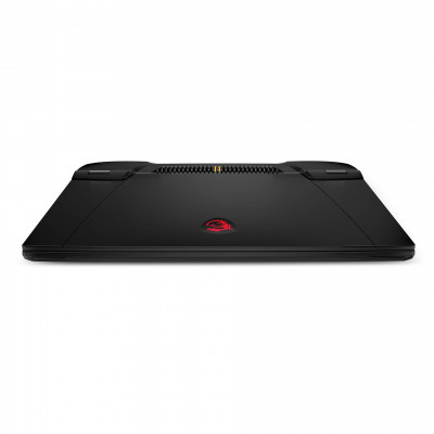 MSI NB Titan GT77 photo12