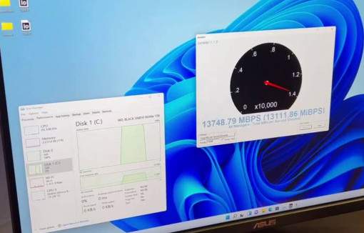 31 intel i samsung zaprezentowali nosnik polprzewodnikowy typu pci express 5 0 o wydajnosci ponad 13 000 mb s oraz pojemnosci 15 tb 0 b 1